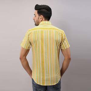 เสื้อเชิ้ตผู้ชายสีเขียวอ่อนลายทางผ้าฝ้าย 100% สวมใส่สบาย ระบายอากาศได้ดี ผลิตจากผ้าป๊อปลินและผ้าอ๊อกซ์ฟอร์ด เหมาะสำหรับฤดูใบไม้ร่วง แฟชั่น ODM - Product Image 5