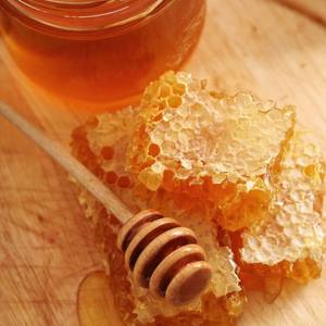 Vietnam Miel naturel en nid d'abeille-Comestible & Vente en gros - Product Image 2