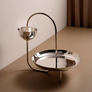 Impresionante cuenco de metal para chocolate con textura rústica para decoración festiva y embalaje de regalo - Product Image 1