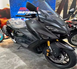 Motocicleta Yamaha T-MAX 560 Industrial DIY OEM 2023 Nueva, Completamente Ensamblada, con 1 Año de Garantía en Venta - Product Image 1