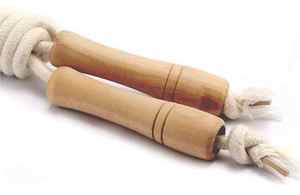 เชือกกระโดดทำจากยางไม้2024พร้อมที่จับเหล็กสำหรับเด็กออกกำลังกายตามมาตรฐานสากลสำหรับใช้ในบ้านและโรงยิม - Product Image 4