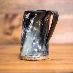 Tasse de chope de corne à boire Viking polie décoration religieuse nautique dans le style pour l'artisanat naturel artisanal de Noël - Product Image 5