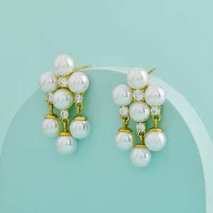 Boucles d'oreilles pendantes vintage tendance, motif religieux classique, boule et papillon, pour cadeau de fête, principalement en cuivre, laiton, perles et diamants - Product Image 1