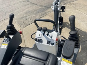 2025 para Miniexcavadora E10, Motor Laidong, Cilindro Hidráulico Eaton, Bomba de Motor, Caja de Cambios - Alta Eficiencia, 1 Año de Garantía - Comprar - Product Image 3