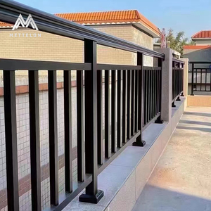 Easy Installation Wood Grain Aluminum Privacy Garden Fence <strong>Metal</strong> <strong>Border</strong> <strong>Edging</strong> Panels for Patio and Flower Bed Areas - Product Image 6