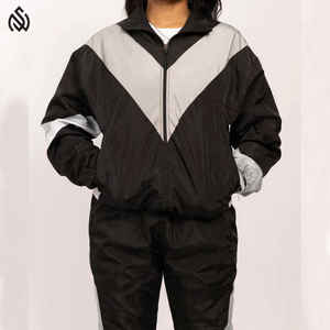 Conjuntos cortavientos de mujer de calidad profesional al por mayor, chándales de mujer de nuevo diseño OEM, conjuntos de ropa deportiva cortavientos - Product Image 4