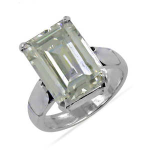 Bague élégante pour femme en argent plaqué rhodium avec zircon taille émeraude, sertie clos, cadeau d'anniversaire - Product Image 3
