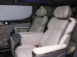 Zeekr 009 2023, 116 kWh, Neumáticos R18, Batería de Litio, Asientos de Cuero, Cámara Trasera, HATCHBACK, Tracción en las Cuatro Ruedas, Techo Panorámico - Product Image 5