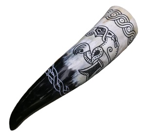 Cuerno para beber antiguo tallado vikingo indio de alta calidad con soporte elegante pieza decorativa técnica pulida artesanías naturales - Product Image 3