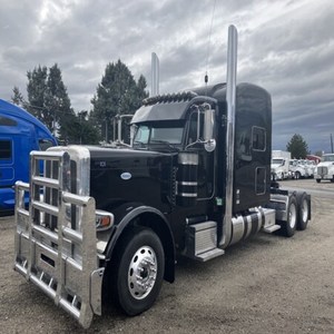 รถบรรทุกพ่วง (EF) สำหรับขาย รถบรรทุกพักคนขับ Peterbilt 389 และรถบรรทุกพื้นเรียบ Great Dane 48x102 ปี 2013 สำหรับขาย - Product Image 1