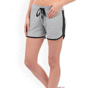 Shorts de sport pour femmes à prix raisonnable, respirants, pour la course à pied, logo personnalisé disponible, shorts pour femmes - Product Image 3