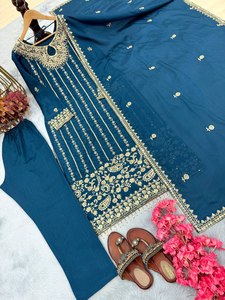 Conjunto de Alta Calidad con Bordado de Seda Chinon, Trabajo con Lentejuelas y Remaches, Top, Pantalón y Dupatta para Mujer, de Exportador Indio - Product Image 5