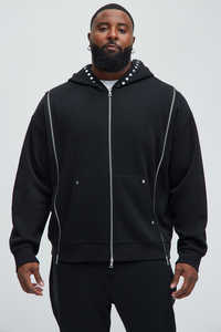 เสื้อฮู้ดดี้ทรงบ็อกซี่สีดำแบบสั่งทำพิเศษ ตกแต่งด้วยหมุดโลหะ ซิปโลหะ แขนยาว ผ้าคอตตอนผสม สำหรับผู้ชาย โดย Ako - Product Image 3