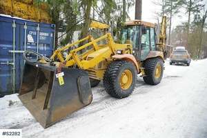 Retroexcavadora JCB 4CX Usada de Segunda Mano, Carga Nominal de 45 Toneladas, Potencia de 60 KW - Product Image 5