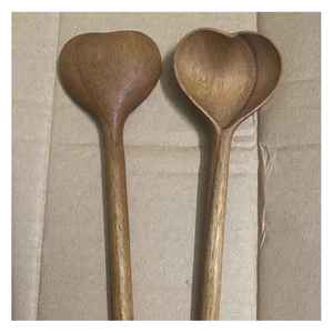 Ensemble de cuillères de cuisine durables faites à la main du Vietnam Outils de cuisson en bois naturel pour l'exportation, la vente en gros et au détail - Product Image 3