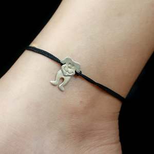 Chevillère en argent 925, motif chiot mignon, clochette et cœur, incrustée de strass dorés, pour cadeaux de fêtes chrétiennes - Product Image 1