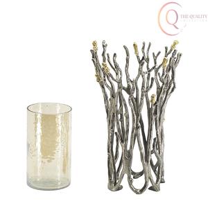 แจกันโลหะคุณภาพพรีเมียม รูปทรงศิลปะ พร้อมรายละเอียดประณีต เหมาะสำหรับตกแต่งภายในระดับไฮเอนด์ - Product Image 3