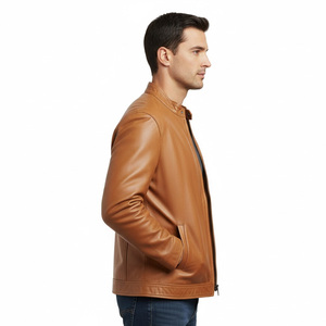 Veste tendance en peau de mouton véritable pour hommes Fournisseur de gros d'usine OEM Vêtements d'extérieur élégants et chauds Vêtements de motard d'hiver durables à l'avant - Product Image 3