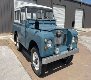 Land Rover 88 Serie IIA Santanna de 1972, USADO EN BUEN ESTADO, con 3 Años de Garantía, Origen Estadounidense - Product Image 1