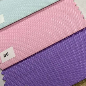 Tissu satiné 100% polyester de haute qualité 120gsm pour chemise et vêtements de nuit d'extérieur pour filles faisant des chemises en poly coton Blanco - Product Image 1