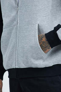 ชุดวอร์มผู้ชายผ้าโพลีเอสเตอร์แบบขายส่งสั่งทำได้  ชุดลำลองเรียบง่ายสำหรับวิ่งออกกำลังกาย อุ่น นุ่ม ระบายอากาศดี ชุดออกกำลังกายปักลายมีฮู้ด - Product Image 6