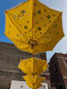 Lote de mezcla 50 piezas indio hecho a mano boda decoración paraguas fiesta telón de fondo Haldi decoración Mehndi sombrillas decorativas sombrilla - Product Image 3