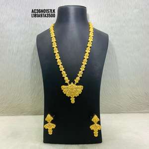 Styles de collier long tendance de haute qualité avec boucles d'oreilles en plaqué or 18 carats bijoux d'un gramme pour femmes - Product Image 1