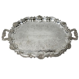 Plateau de service en métal argenté vintage de qualité supérieure parfait pour la décoration intérieure classique thé café et divertissement - Product Image 2