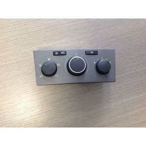 CONTROLLI CLIMATICI OPEL Astra H Sedan 13201300 90151-241/0005 (04>07) - Product Image 1