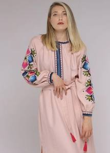 Robes ukrainiennes brodées pour femmes, manches bouffantes longues, col en V, longueur mollet, fente latérale - Product Image 4