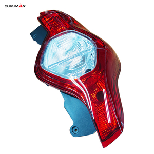 Couvercle de feu arrière rouge durcissant pour pièces automobiles pour Renault DACIA <span class=keywords><strong>LODGY</strong></span> accessoires de feu arrière 2012-2017 - Product Image 2