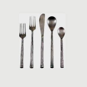 Juego de cubiertos plateados de acero inoxidable con diseño único de mármol, conjunto de cubertería para el hogar y la boda - Product Image 5