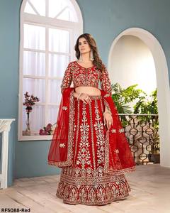 Conjunto de lehenga choli de diseñador premium con bordados elaborados, lentejuelas y trabajo de codificación, elegante para fiestas y bodas para mujeres. - Product Image 4