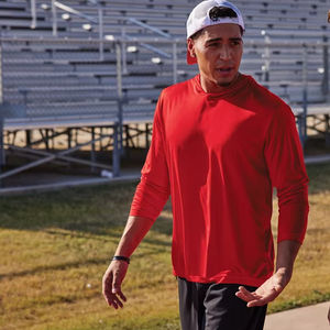 ST358 Sport-Tek Sudadera con capucha ligera PosiCharge Competidor con técnica teñida Lisa para primavera - Product Image 1