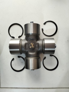 Croisillon universel en acier allié robuste pour arbres de transmission - Product Image 5