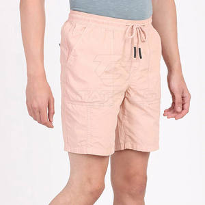 Shorts de sport décontractés pour homme, style nouveau, sur mesure, 100% coton, couleur unie, séchage rapide, respirant, fabriqué au Pakistan - Product Image 2