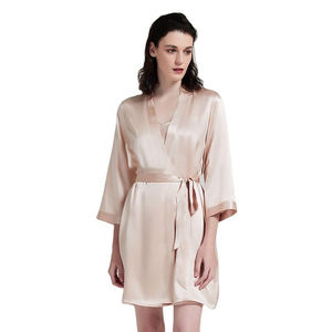 ชุดนอนผ้าไหมแท้ยาวถึงเข่าของผู้หญิงชุดคลุมนุ่มแบบ100% คลาสสิก19มม. ขายดี - Product Image 1