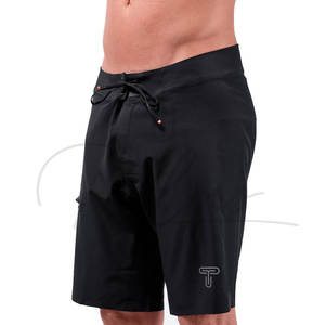 กางเกงขาสั้นลำลองผู้ชายแบบใหม่ ผ้าโพลีเอสเตอร์ 100% ระบายอากาศได้ดี มีเชือกผูก เหมาะสำหรับว่ายน้ำ วิ่ง ใส่เล่นน้ำทะเล ช่วงฤดูร้อน - Product Image 1