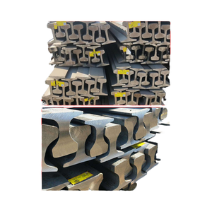 Barres de rail en acier de récupération en fonte à faible coût, section de rail de train usagée avec un teneur élevée en Fe pour le recyclage et la transformation industrielle - Product Image 1