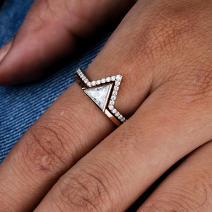 2CT blanc Triangle coupe Solitaire Moissanite bagues de fiançailles lunette Moissanite diamant mariage anniversaire bagues cadeaux pour l'amour - Product Image 5