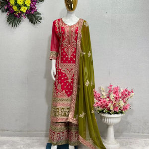 NOUVEAU SALWAR KAMEEZ PAKISTANAIS EN GEORGETTE VERTE EN FAUX FOURRURE LÉGÈRE POUR FÊTES D'HIVER - Product Image 1