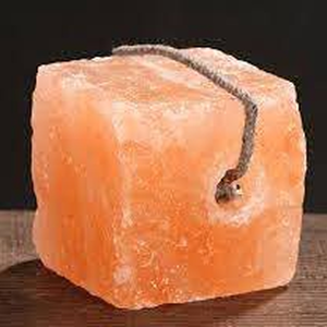 Himalayan Pink <b>Salt</b> Block Natural Pure Raw Technique Animal <b>Licking</b> Edible <b>Salt</b> on Rope for <b>Horses</b> Deer Cattle Rabbits - Product Image 3