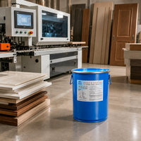 Adhésif thermofusible PUR solide exclusif fabricant pour chantournage, imperméable et résistant, fût de 20 kg pour le travail du bois
