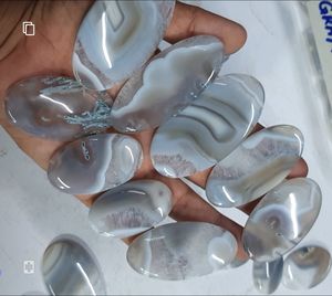 Hermoso Collar de Piedras Preciosas de Ágata Musgosa de Cuarzo Solar Ovalado, Joyería al por Mayor, Certificado IGI, Piedra Natural Irregular de Alta Calidad - Product Image 2