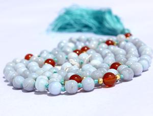 Top vente bleu dentelle Agate 108 Mala perles collier spirituel à la main artiste indien colliers de perles - Product Image 4