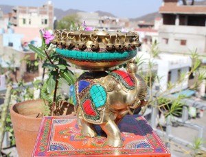 หัตถกรรมหินทองเหลือง nirmala ช้าง urli สำหรับตกแต่งบ้านของขวัญงานแต่งงานตกแต่งเทศกาลแฮนด์เมดระฆังหินหลากสี - Product Image 4