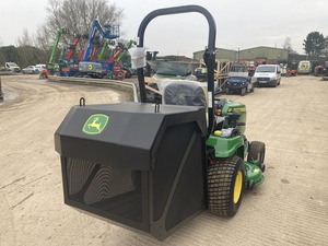 Tondeuse autoportée John Deere X950R avec bac de ramassage, fonction sans fil, moteur 5,5 CV de qualité DIY, châssis en acier - Product Image 3