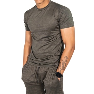 Camiseta informal para hombre, mezcla de algodón 100% con poliéster, cuello redondo, manga de gran tamaño, hecha en Pakistán 2025 - Product Image 1