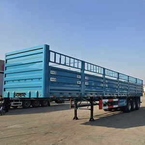 Semirremolque de Carga Pesada para Transporte de Ganado, de Acero, de 4 Ejes, de 25-30 Toneladas, con Rejas, Especial para Venta al por Mayor - Product Image 1