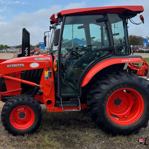Utilisation du tracteur Kubota L4701 40HP Kubota L4701 - Product Image 1